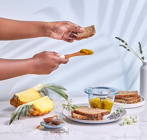 Confiture d'ananas et de chia au miel cru et à la lavande