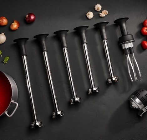 /content/vitamix/us/en_us/articles/3-ways-immersion-blenders-improve-speed-of-service-in-restaurants.html