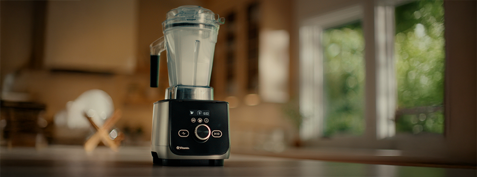 How_to_Clean_a_Cloudy_Vitamix_930x350.jpg	