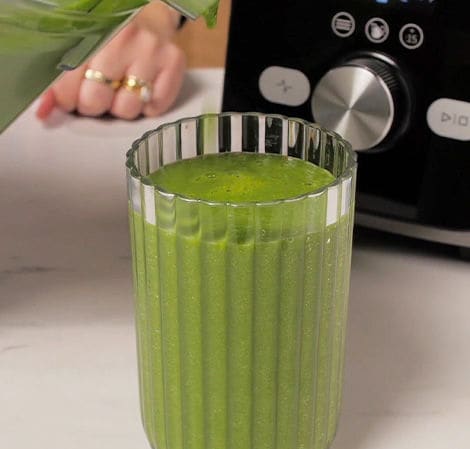 /content/vitamix/us/en_us/recipes/glowing-green-smoothie.html