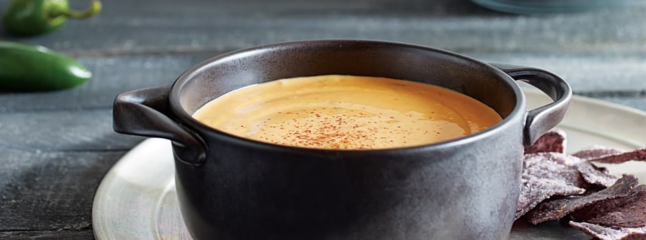 How to Plan a Tasty Fondue Night with Friends