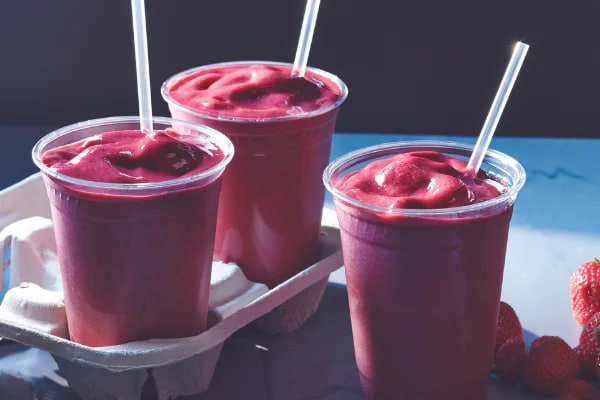 berry smoothie cups