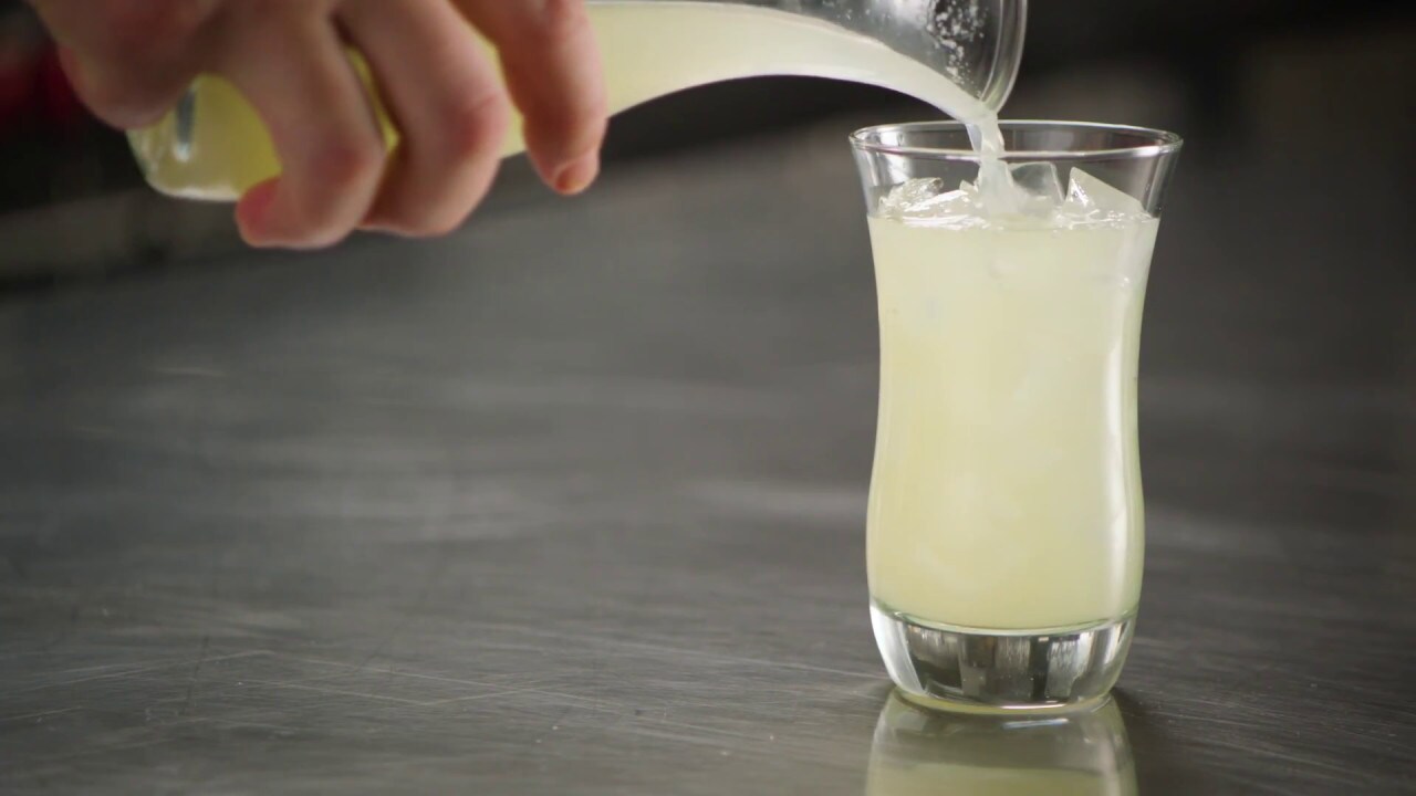 How to Make Ginger Limeade