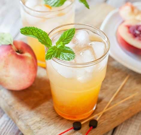 Recept voor fruitwater met perzik en mango