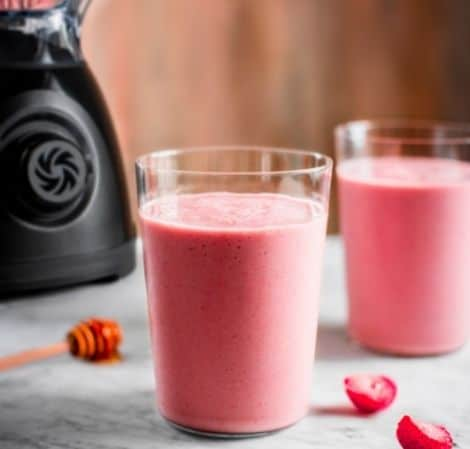 Vitamix Personal Adapter and Strawberry Raspberry Smoothie Recipe - Dear  Creatives