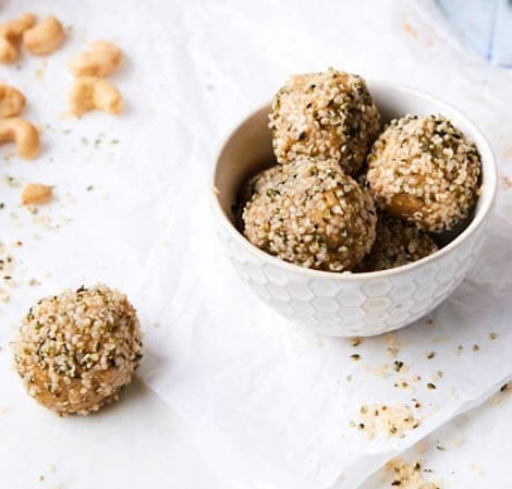 White Chocolate Peanut Butter Energy Balls Recipe