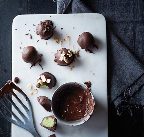 Avocado Fudge Balls