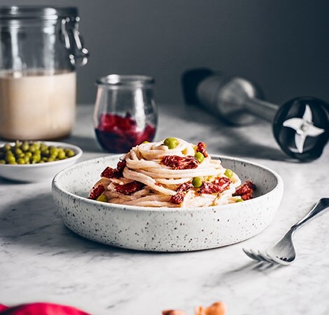 Spring Pea & Sun-dried Tomato Carbonara