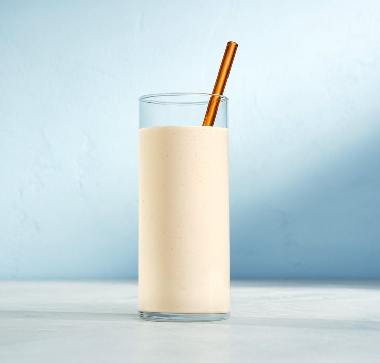 Banana Date Smoothie