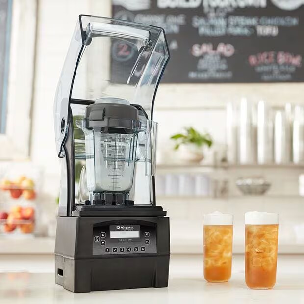 The Quiet One - Vitamix Commercial