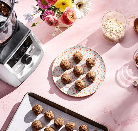 Peanut Butter and Jelly Energy Balls
